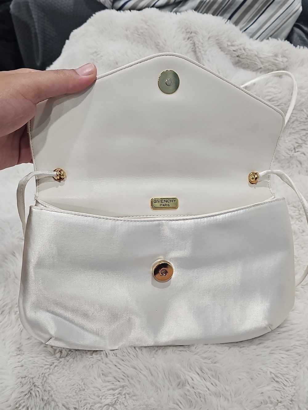 Vintages Givenchy PARIS White Satin Shoulder Bag with Gold-Tone Accents